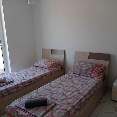 Poppy Court Appartement Marsaskala Buitenkant foto